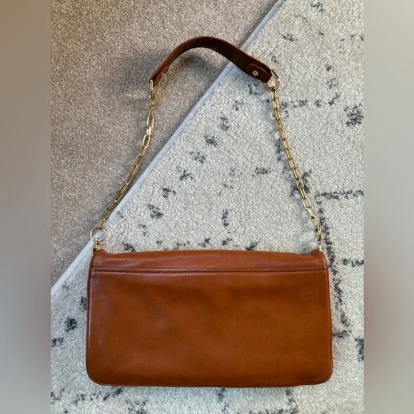 TORY BURCH Reva Flap Purse. Doubles as both shoulder as well as clutch. - Picture 2 of 10